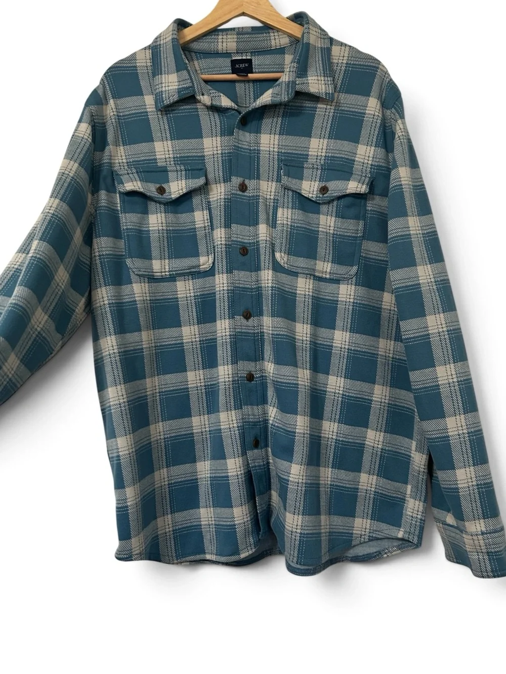 J.Crew Men’s Long-sleeve plaid flannel Shacket Blue Beige Size XL